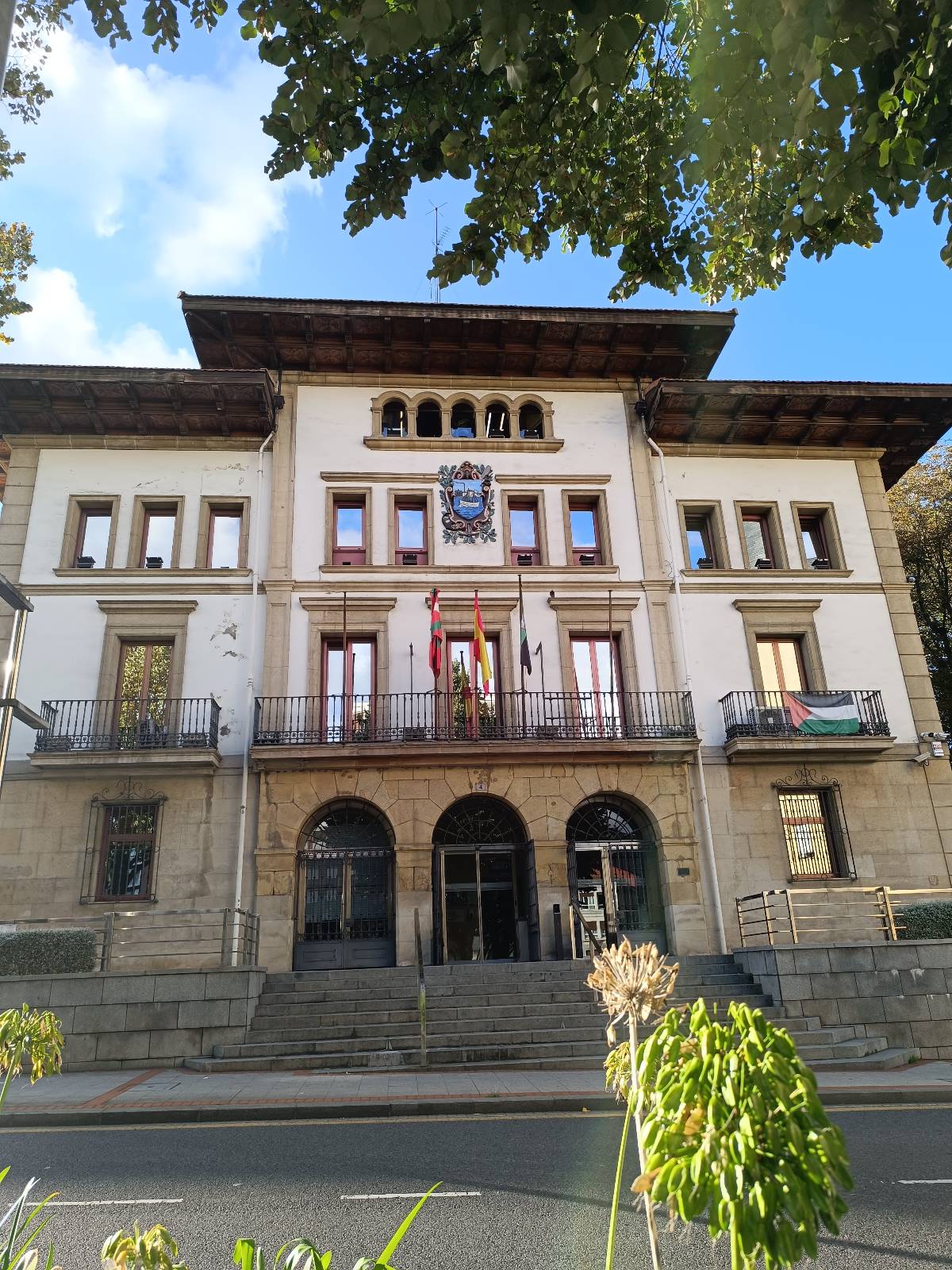 Sestao entre barrios, ríos y memoria industrial