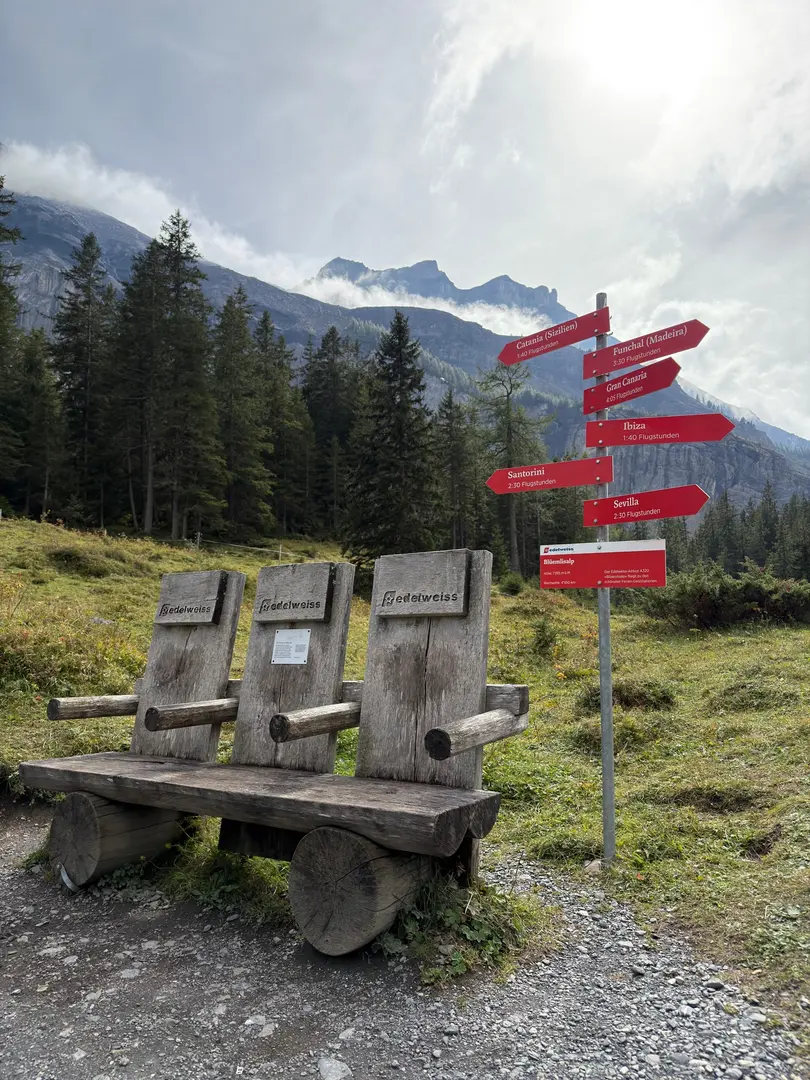 Lago Oeschinensee — imagen de la ruta