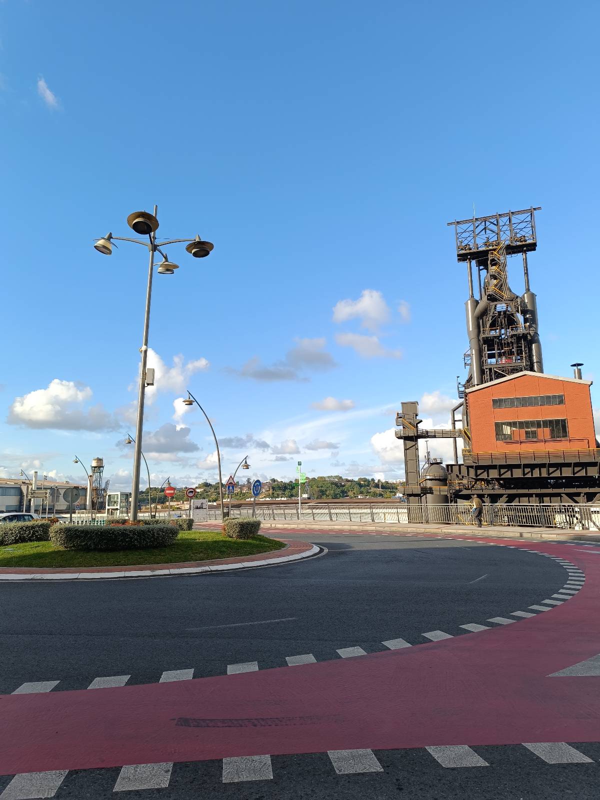 Sestao entre barrios, ríos y memoria industrial